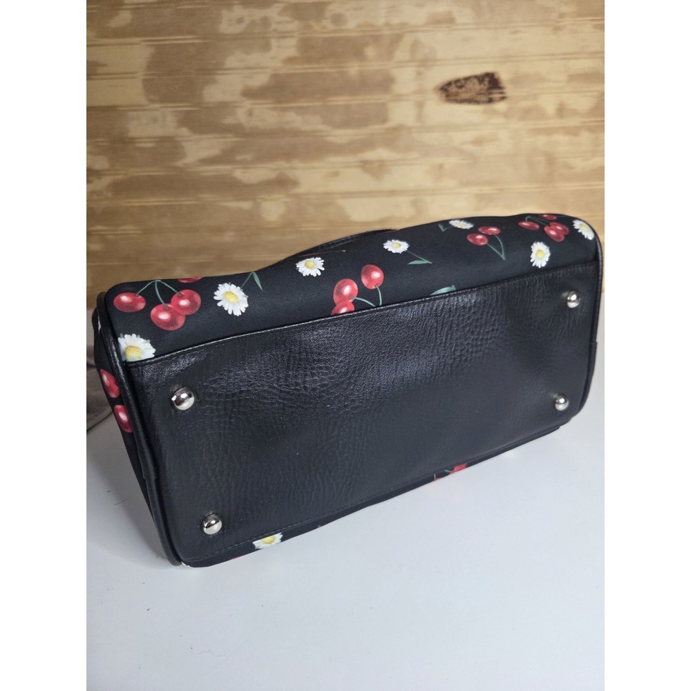 Liquorbrand Daisy Cherry Bowler Bag Quilted Satchel Duffel Shoulder Strap Black - Picture 9 of 9